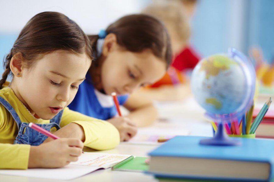 Disturbi-Evolutivi-Specifici-dellApprendimento-dsa-bambini-scuola-e1460828263394