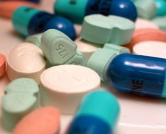 omeopatia-salute-farmaci-automedicazione-bollino-sorridente-10-anni